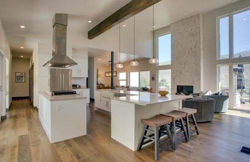Eagle-Vail House | Avon Vacation Rental with Hot Tub and Mountain Views!