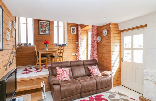 Pill Cottage | Avonside Cottage