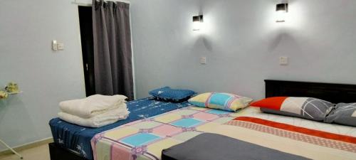 Kampung Gong Pipit House | Avoria YouTube Netflix