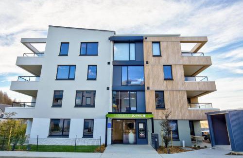 Arthur's Point Apartment | Awa Apartment @ the base of Coronet Peak