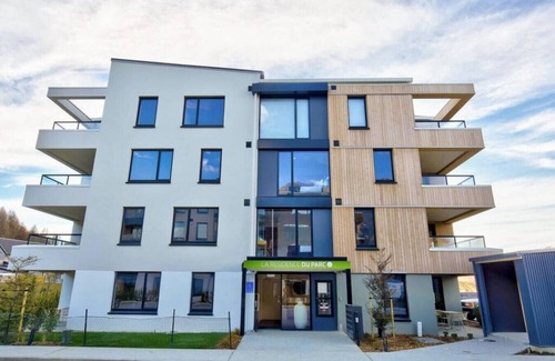 Arthur's Point Apartment | Awa Apartment @ the base of Coronet Peak