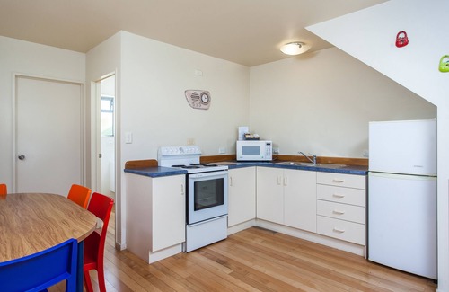 Whakatane Hotel | Awa Motel