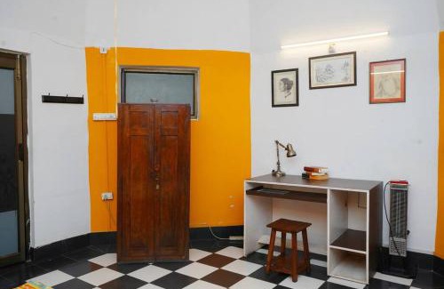 Lucknow Apartment | Awadh Centrally located 1BR near Old Lucknow