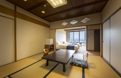 Sumoto Onsen House | Awakan