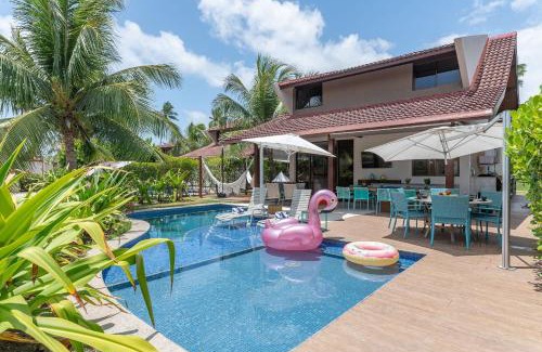 Porto de Galinhas House | Awaken all your senses in this charming bungalow, situated in the heart of a luxurious seaside resort. A perfect refuge for those looking for comfort and privacy!