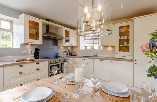 Bradbourne House | AWARD-WINNING, 5* LUXURY, TISSINGTON FORD BARN, DERBYSHIRE. 12 GUESTS & 2 DOGS