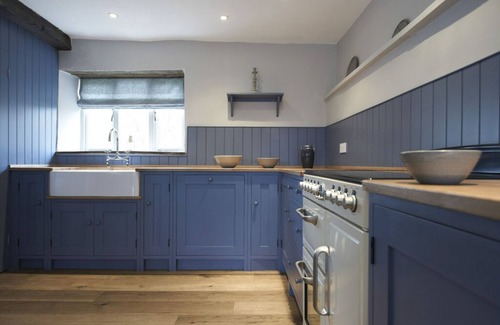 Sharrington Cottage | Award-winning, stylish and simple, in a countryside setting near the coast