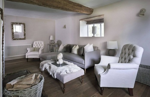 Sharrington Cottage | Award-winning, stylish and simple, in a countryside setting near the coast