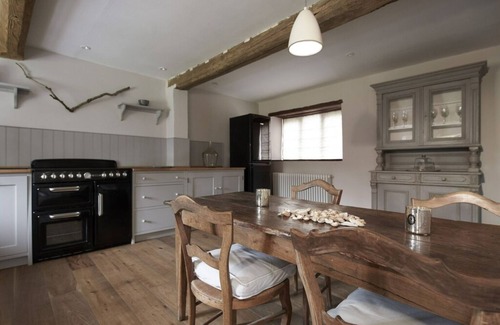 Sharrington Cottage | Award-winning, stylish and simple, in a countryside setting near the coast