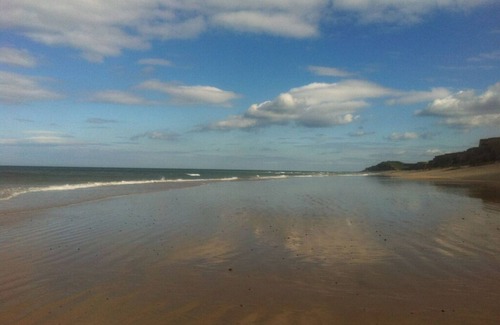 Sharrington Cottage | Award-winning, stylish and simple, in a countryside setting near the coast