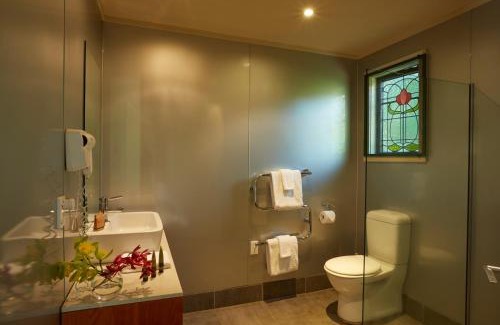 Awaroa Resort | Awaroa Lodge