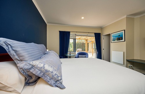 Hapuku Bed & Breakfast | Awatea Country B&B