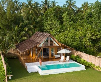 Mentawai Islands Resort | AWERA RESORT