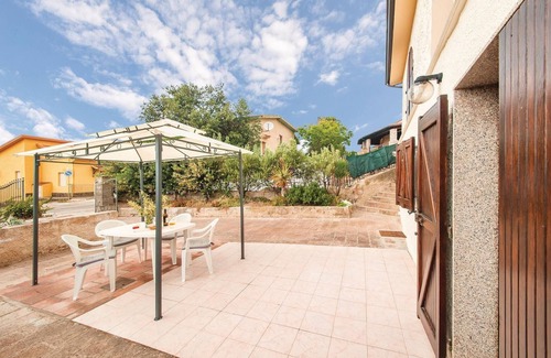 Porto Alabe Apartment | Awesome apartment in Porto Alabe OR