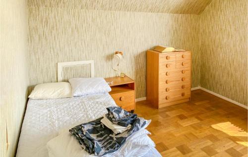 Oskarshamn Municipality Apartment | Awesome Apartment In Fårbo With Wifi