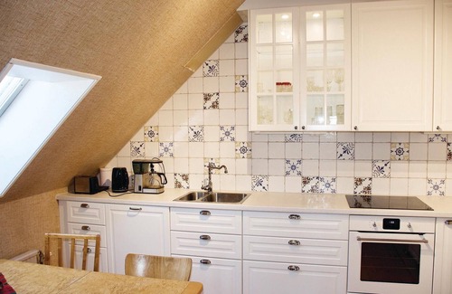 Hemse Apartment | Awesome apartment in Hemse with WiFi