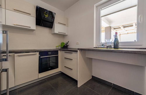 Kustici Apartment | Awesome apartment in Kustici, Novalja