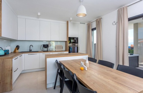 Milcetici Apartment | Awesome apartment in Malinska