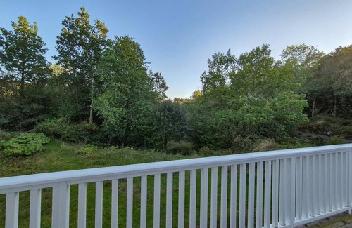 Tysnes Apartment | Awesome apartment in Uggdal with WiFi