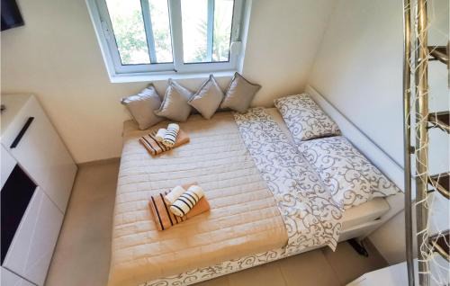Utjeha Apartment | Awesome Apartment In Utjeha With Wifi