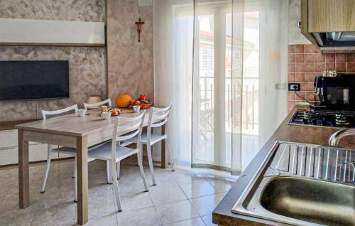 Nocera Scalo Apartment | Awesome Apartment In Nocera Terinese