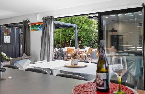 New Plymouth CBD House | Awesome Aubrey