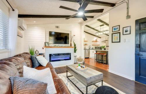Canyon Lake House | Awesome Canyon Lake Home Rooftop Deck and Fire Pit!