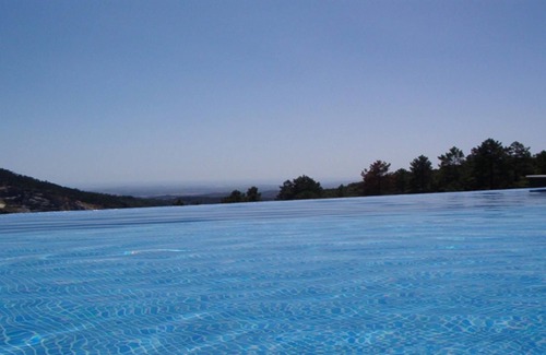 Monchique Villa | Awesome Coastal Views, Infinity Pool & BBQ area, Very Private Family Villa