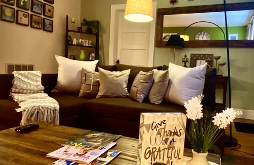 Columbia Apartment | Awesome Duplex