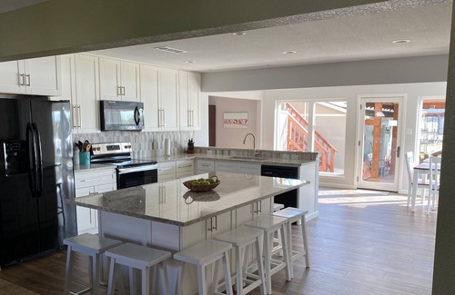 Azle House | Awesome, family-friendly lake house.