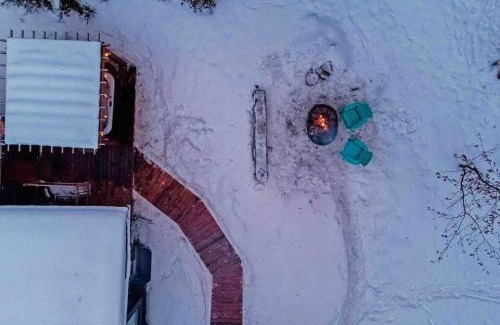 Bragg Creek House | Awesome family vacation home in Bragg Creek