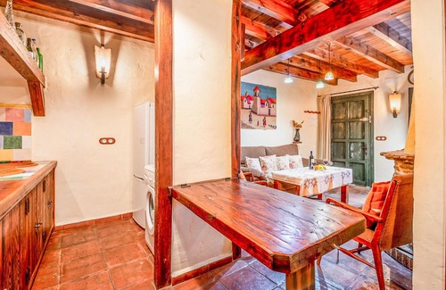 Zahara de la Sierra House | Awesome home in Zahara de la Sierra
