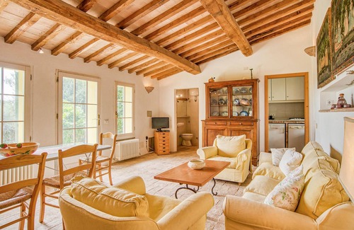 Pereta House | Awesome home in Magliano in Toscana with house a panoramic view