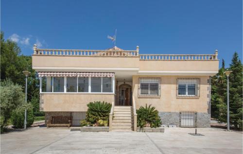 Caravaca de la Cruz House | Awesome Home In Caravaca With Kitchen