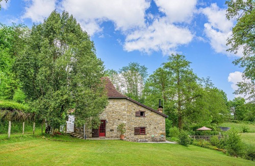 Lohitzun-Oyhercq House | Awesome home in Lohitzun-Oyhercq