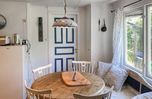 Alsterbro House | Awesome home in Alsterbro with WiFi