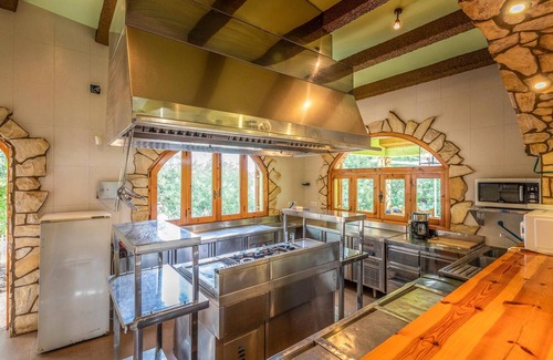 La Riera de Gaia House | Awesome home in Ardenya with WiFi