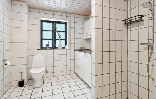 Bække House | Awesome Home In Bække With Kitchen