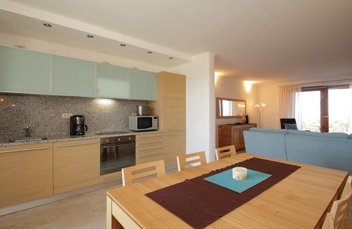 Baredine House | Awesome home in Baredine with WiFi