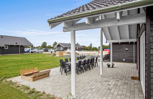 Skastrup House | Awesome home in Bogense with kitchen