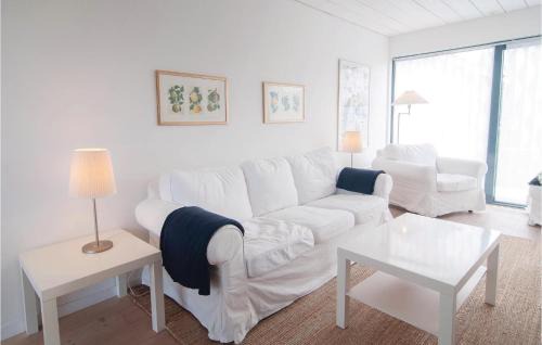 Burgsvik House | Awesome Home In Burgsvik With Wifi