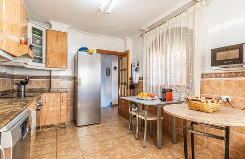 Los Gallos House | Awesome home in Cartagena with WiFi