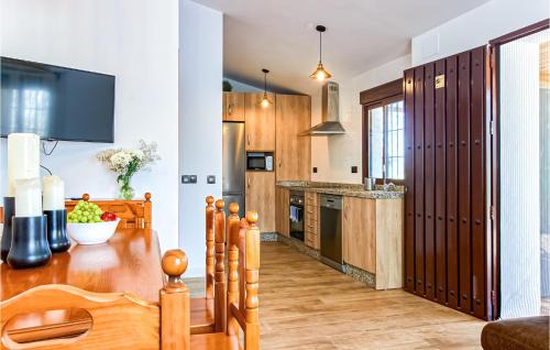 Colmenar House | Awesome Home In Colmenar With Wifi