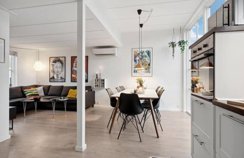 Øer Strand House | Awesome home in Ebeltoft with sauna