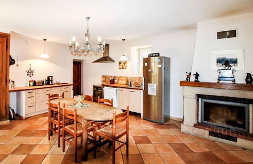 Flaviac House | Awesome home in Flaviac with WiFi