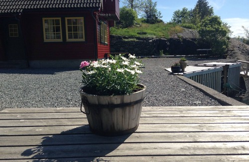 Hyllestad Cabin | Awesome Home In Hyllestad With Kitchen