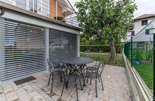 Izola House | Awesome home in Izola w/ Sauna, WiFi and 3 Bedrooms