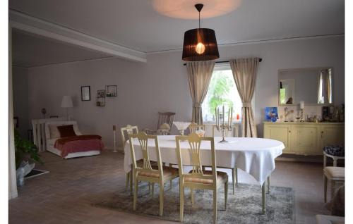Virserum House | Awesome Home In Kalmar With Wifi