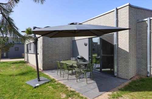 Lembruch House | Awesome Home In Lembruchdümmer See