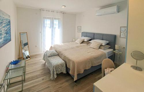 Lukovo House | Awesome Home In Lukovo With Sauna